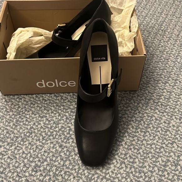 Black heeled Mary Jane’s with a gold buckle - Picture 2 of 6